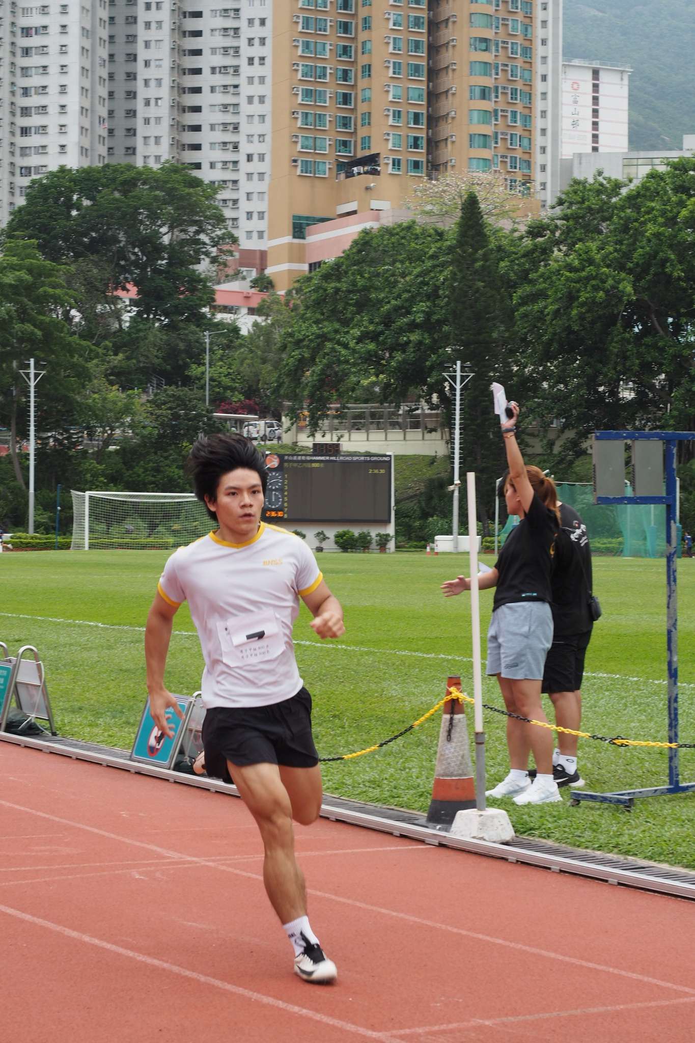 本年度陸運會於5月初舉行，縱然活動期間遇上雨天，導致少部分賽事未能完成，但無損全場熱鬧歡樂的氣氛。