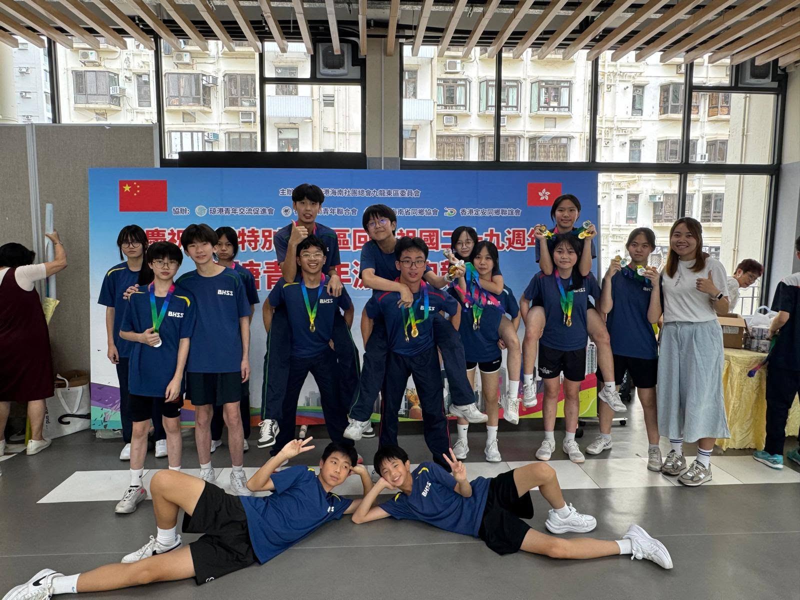 本校學生在中國香港激光跑總會舉辦的青少年激光跑競賽，獲得多個奬項。 - 圖片 12