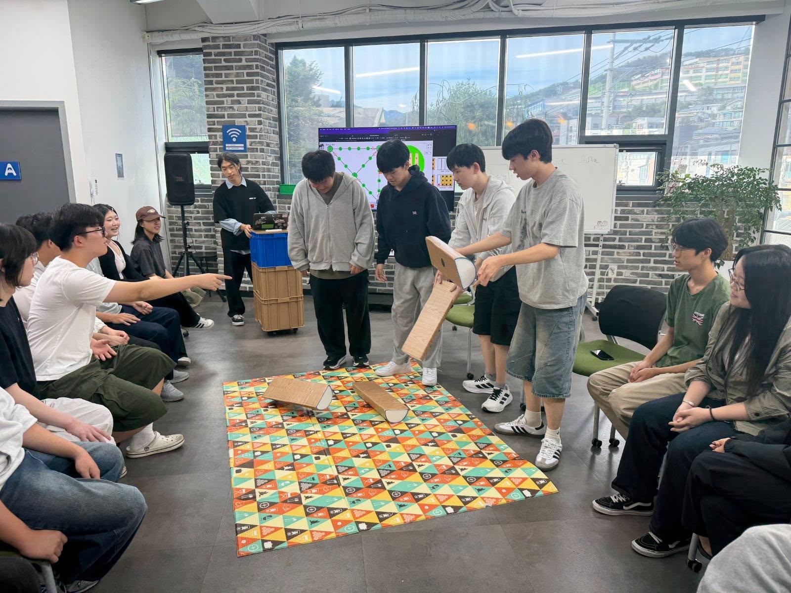本校學生回訪韓國，與 G-School 學生就香港及首爾文化進行專題研究及交流，並透過網絡平台分享成果 - 圖片 1